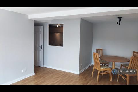 undefined, Wallace St, Glasgow, G5