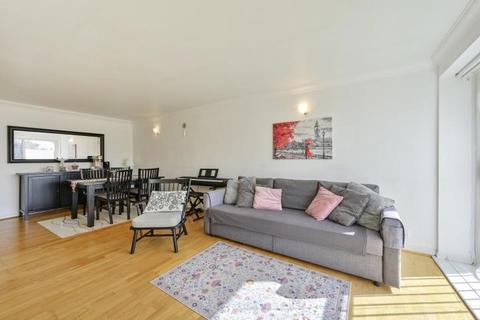 2 bedroom flat for sale, Viscount Point, 199 The Broadway, London, SW19