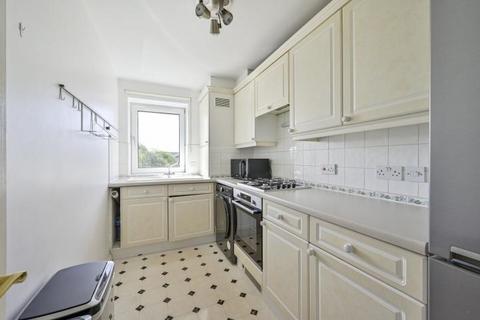 2 bedroom flat for sale, Viscount Point, 199 The Broadway, London, SW19