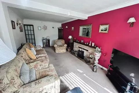 House in Birmingham, West Midlands - View 3