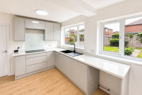 5 bedroom semi-detached house for sale, Lincoln Grove, Sale