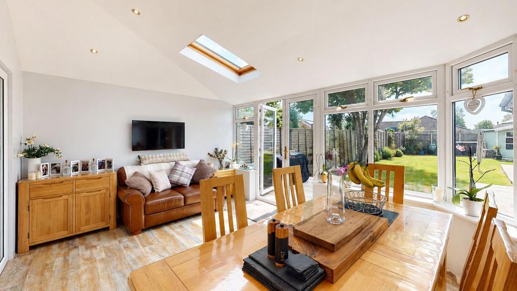 House in Hordle - View 5