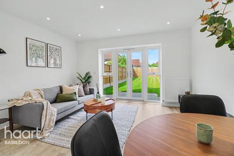 3 bedroom detached house for sale, Ghyllgrove Close, Essex