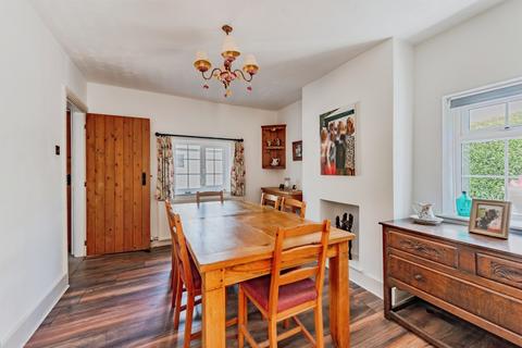 4 bedroom cottage for sale, Church Road, Copthorne, Crawley