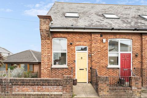 Wayne Road, Poole BH12