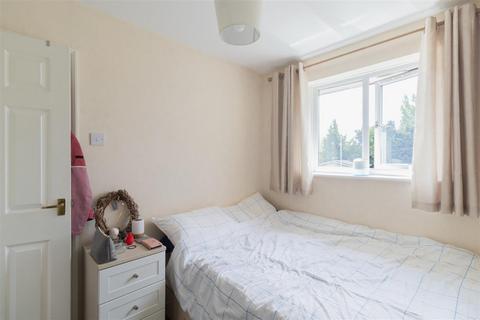 1 bedroom maisonette to rent, River Leys, Swindon Village