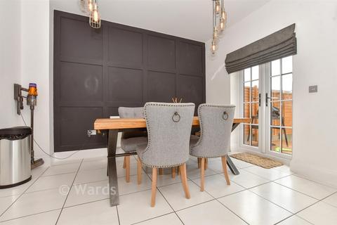3 bedroom terraced house for sale, Richmond Way, Dover CT16