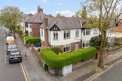 3 bedroom semi-detached house for sale, Trafalgar Road, Wigan, WN1