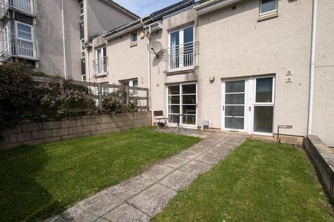 5 bedroom house to rent, 14 Daniel Terrace, Dundee,