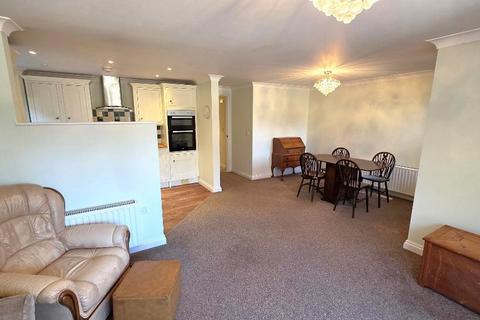 1 bedroom retirement property for sale, Foreland Road, Bembridge, Isle of Wight, PO35 5XN