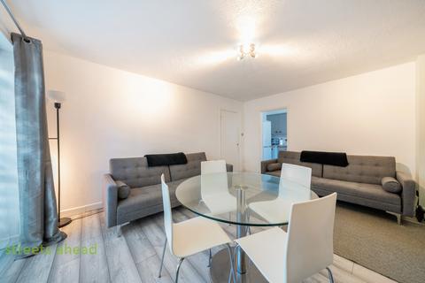 1 bedroom apartment to rent, Lawrie Park Road, London, SE26