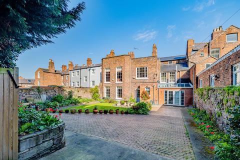 4 bedroom terraced house for sale, King Street, Chester, Cheshire
