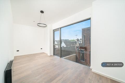 1 bedroom flat to rent, Moulsham St, Chelmsford, CM2