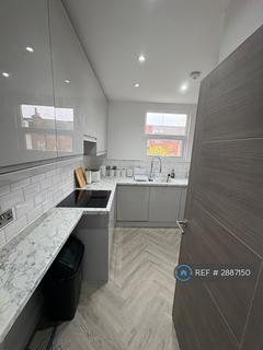 1 bedroom in a house share to rent, Carey Street, Reading, RG1