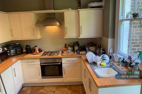 2 bedroom end of terrace house to rent, Prices Lane, York, YO23