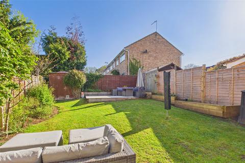4 bedroom detached house to rent, Roman Way, Ross-On-Wye, Herefordshire, HR9