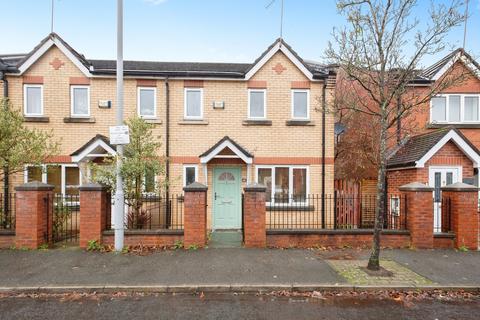 3 bedroom semi-detached house for sale, Yew Street, Manchester, Greater Manchester, M15