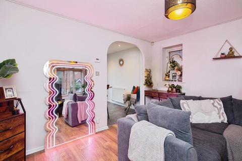 3 bedroom semi-detached house for sale, Yew Street, Manchester, Greater Manchester, M15