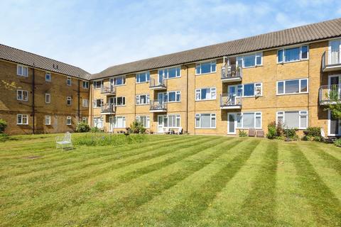 undefined, Sumner Road, Farnham, Surrey, GU9