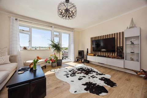 undefined, Sumner Road, Farnham, Surrey, GU9