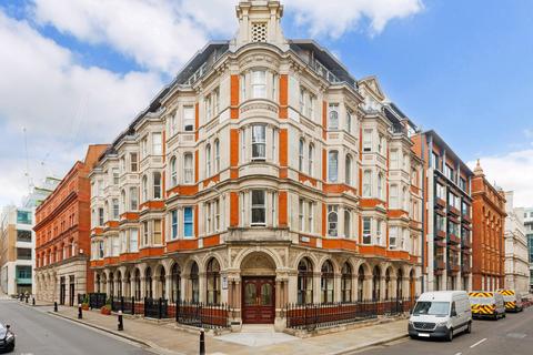 undefined, Temple Avenue, London, EC4Y