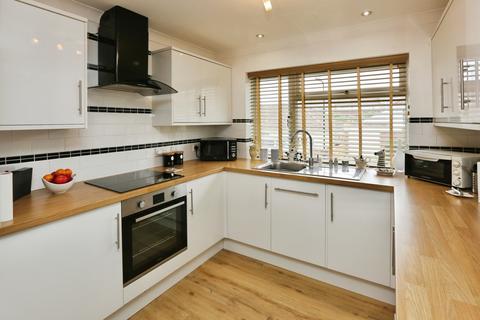 3 bedroom detached bungalow for sale, Firtree Way, Southampton, SO19