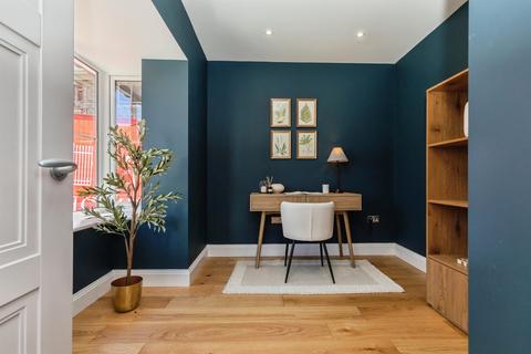 4 bedroom detached house for sale, Oxbarton, Stoke Gifford, Bristol