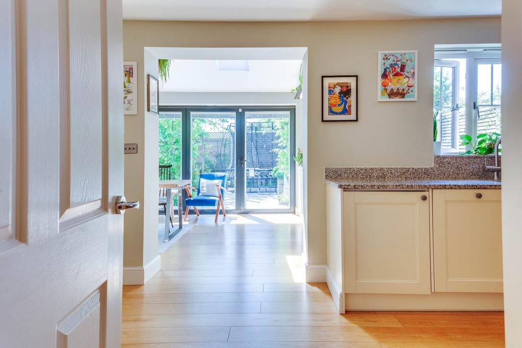 House in Reading - View 5