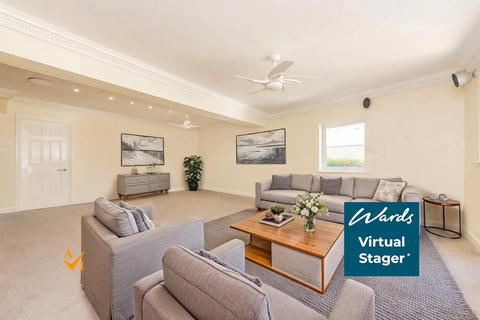 3 bedroom semi-detached house for sale, Tennyson Walk, Gravesend DA11
