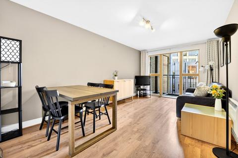 2 bedroom apartment to rent, Aldersgate Street, London, EC1A