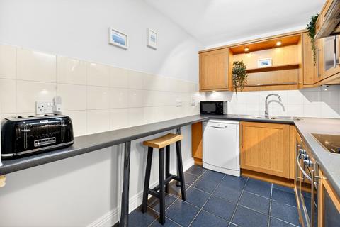 2 bedroom apartment to rent, Aldersgate Street, London, EC1A