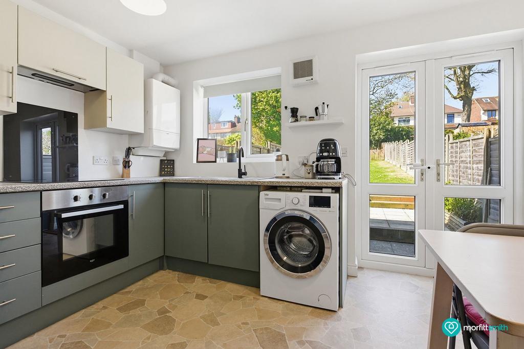 House in Sheffield, South Yorkshire - View 4