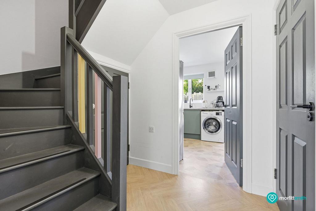 House in Sheffield, South Yorkshire - More