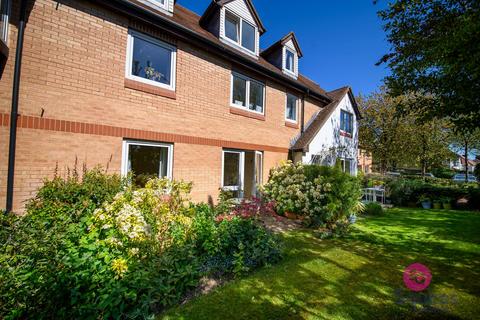 Friern Watch Avenue, Homan Court, N12