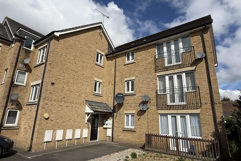 Lambton Avenue, Waltham Cross