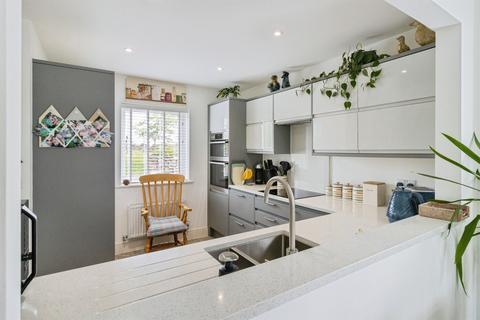 3 bedroom detached house for sale, Applegate Way, Kingsbridge
