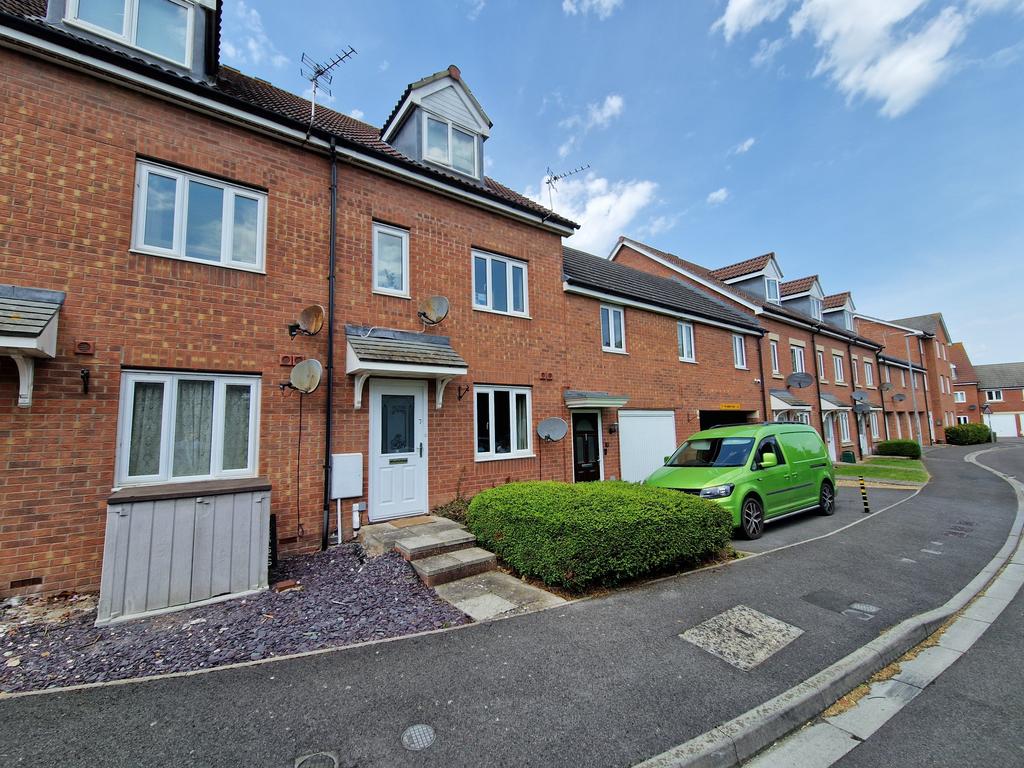 1 bedroom ground floor flat to rent