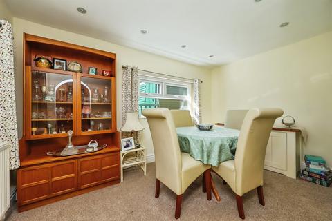 2 bedroom detached bungalow for sale, Steam Mill Lane, RIPLEY