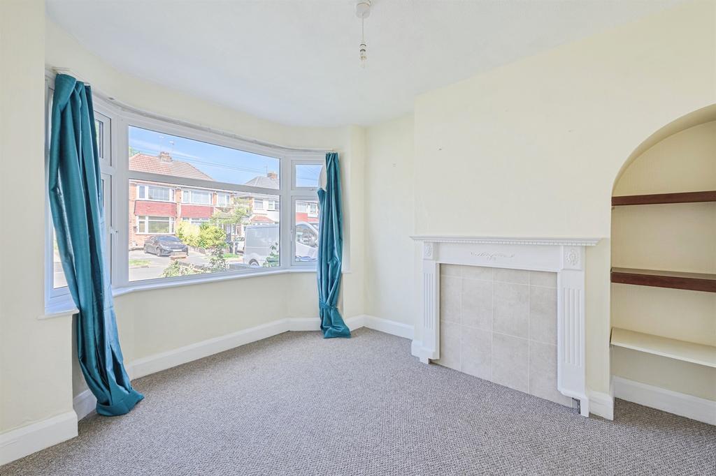 House in Birmingham, Castle Vale - View 4