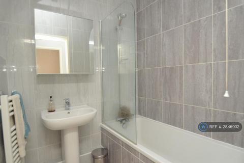 3 bedroom semi-detached house to rent, Hanley Road, Malvern, WR14
