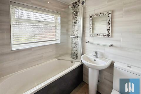 3 bedroom semi-detached house for sale, Fernhurst Road, Mirfield, WF14