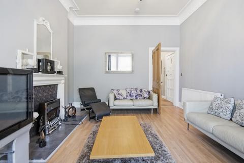 2 bedroom flat for sale, 3/1 Bowhill Terrace, Goldenacre, Edinburgh, EH3