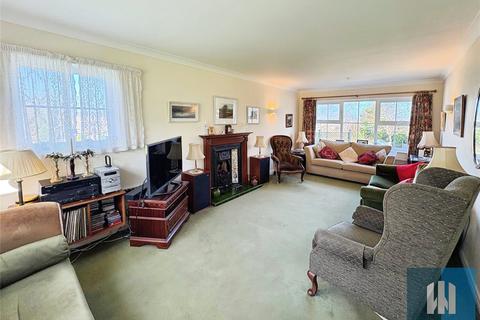 4 bedroom detached house for sale, Cheviot Way, Mirfield, WF14