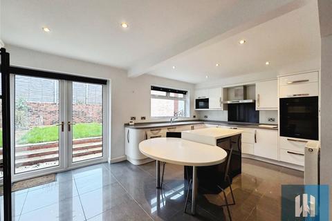 3 bedroom detached house for sale, Shill Bank View, Mirfield, WF14