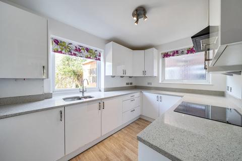 2 bedroom maisonette for sale, Dollis Crescent, Ruislip