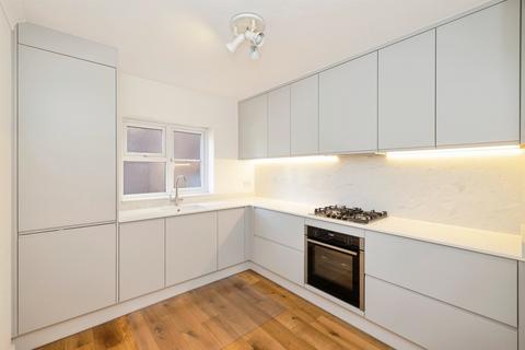 2 bedroom apartment for sale, Chorleywood Close, Rickmansworth