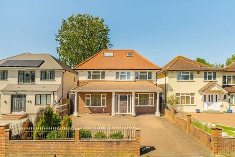 Robin Hood Way, London SW15