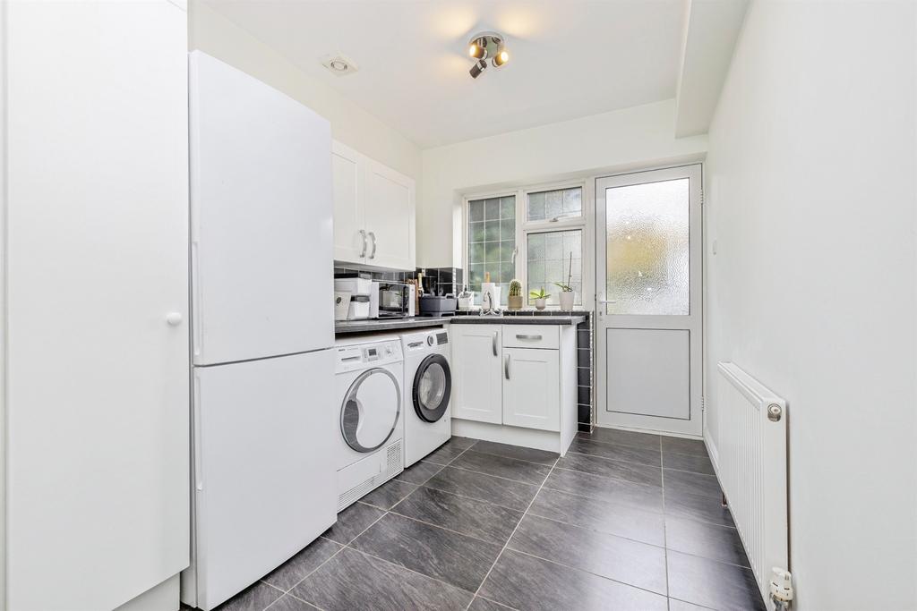 Utility room, utility