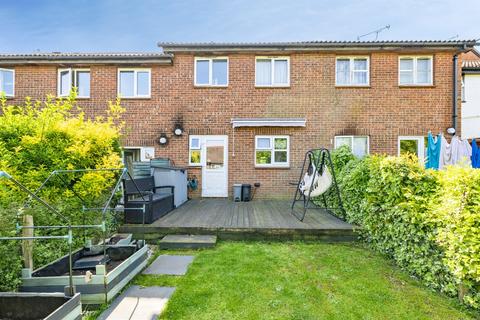 1 bedroom maisonette for sale, Redwood Close, Watford