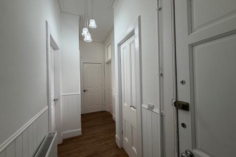 2 bedroom flat to rent, Winton Street, Ardrossan, KA22